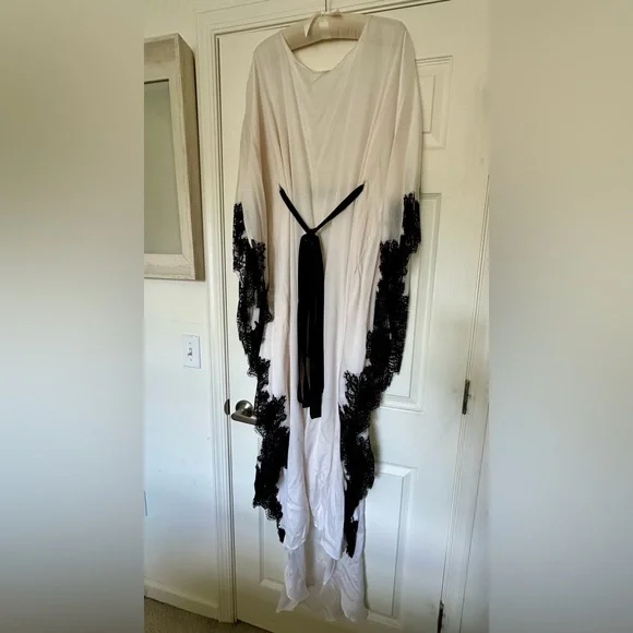 Rosamosario 100% Raw Silk Kaftan & Black Chantilly Lace “Natural Beauty” Large - Picture 4 of 17